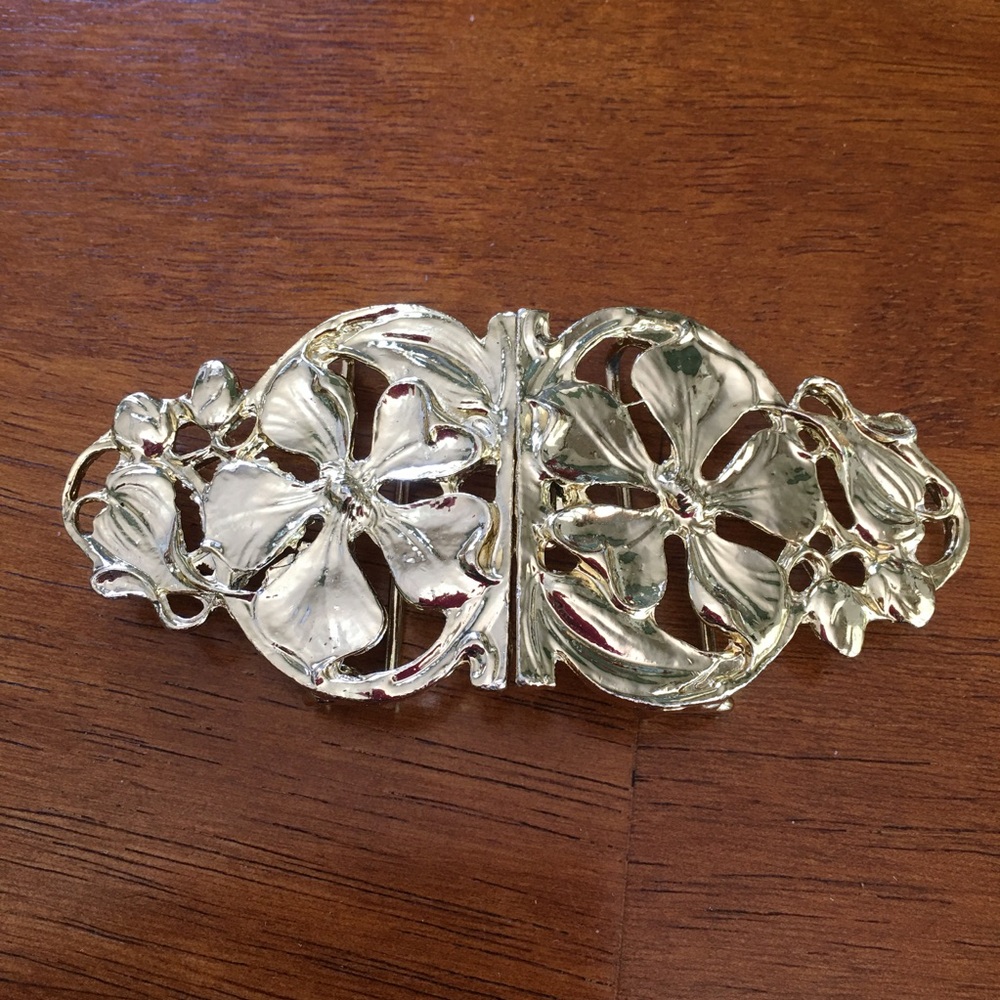 Heavy Goldtone Separating Belt Buckle